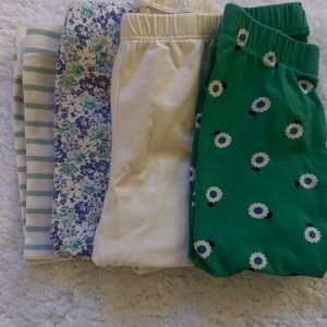 GAP/Old Navy infant baby girl  leggings. Size 12-18 months. 4 pair, gently worn.